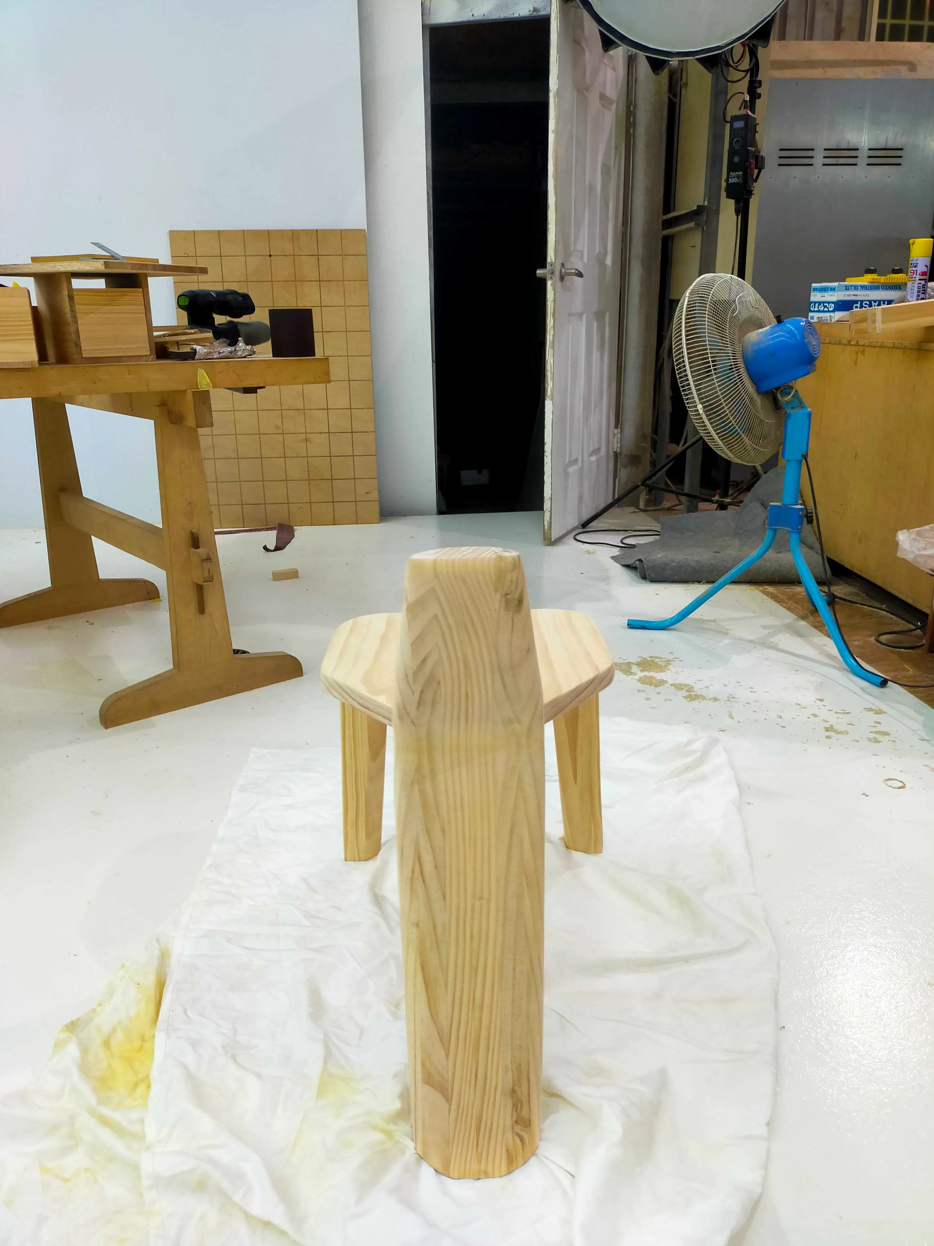 ( ) Chair gallery 3